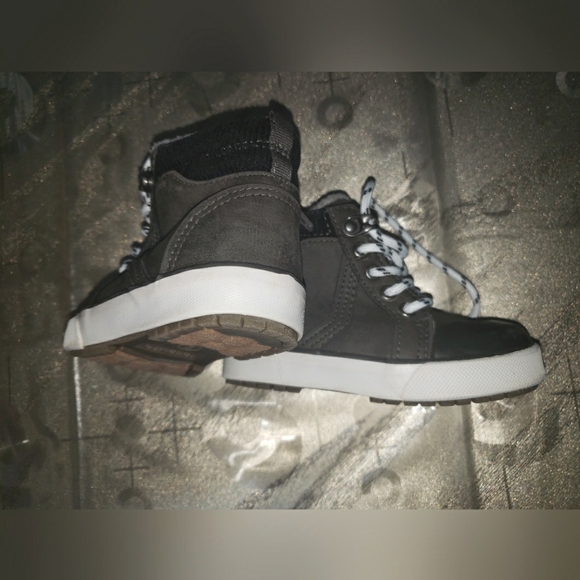 London Fog Boots for Toddler Boy sz 6 - Picture 5 of 15